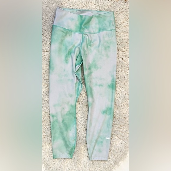 Nike Dry Fit Leggings Size Small cropped - Picture 2 of 4